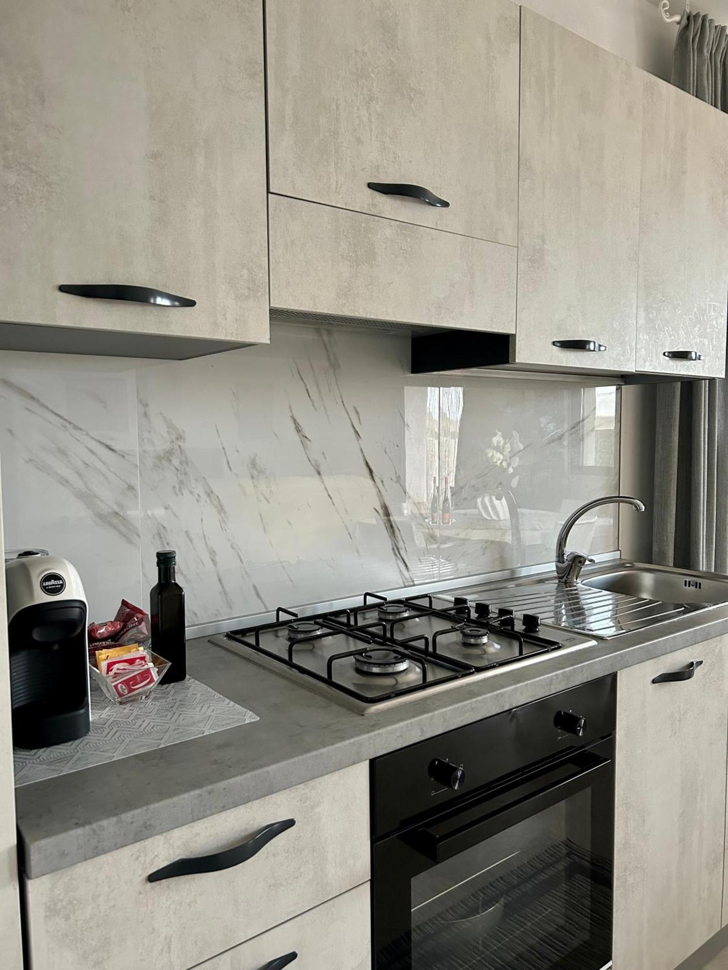 Alto Giardino Apartment แซมโบรเน ภายนอก รูปภาพ